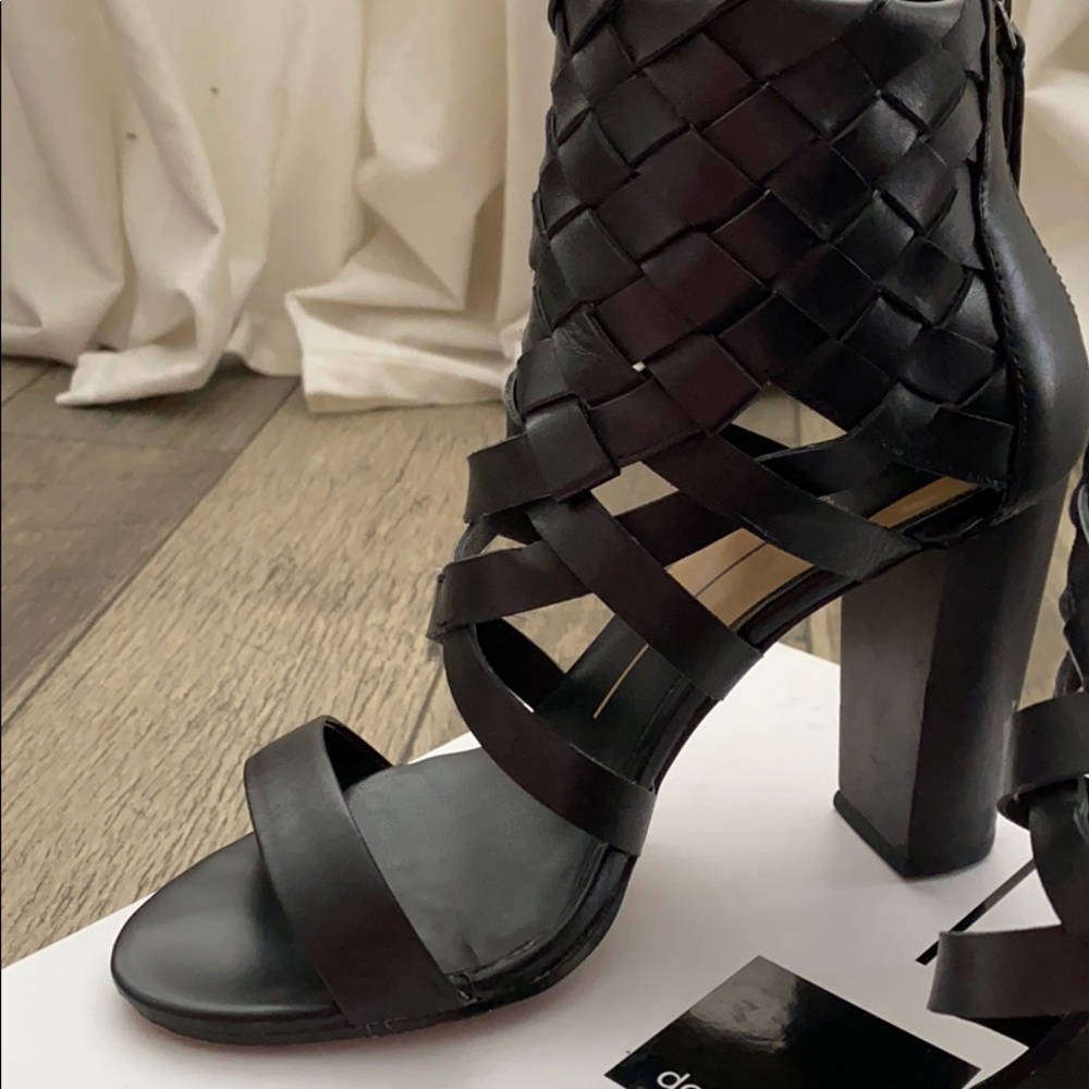 SOLD!!! DOLCE VITA - Nakita black leather heel 7.5 - Picture 6 of 10